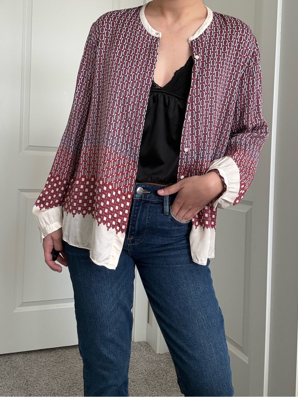 3 FOR $50 | Massimo Dutti Maroon Patterned Button-Down Blouse with Cream Trim - Picture 3 of 6